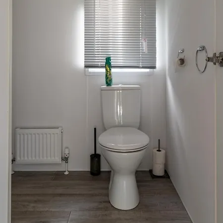 25 Min Roermond Maasmechelen Maastricht בית נופש *